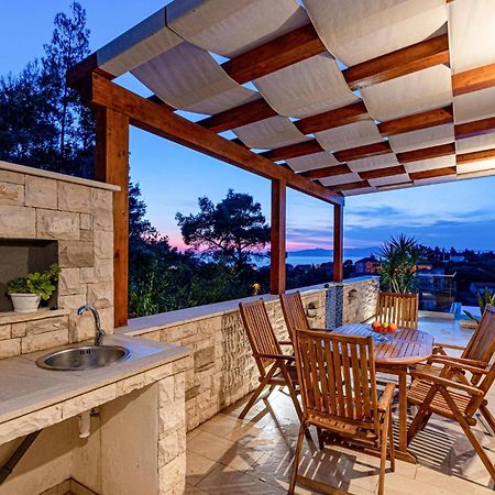 Cozy Home In Prigradica With Wifi Exterior photo