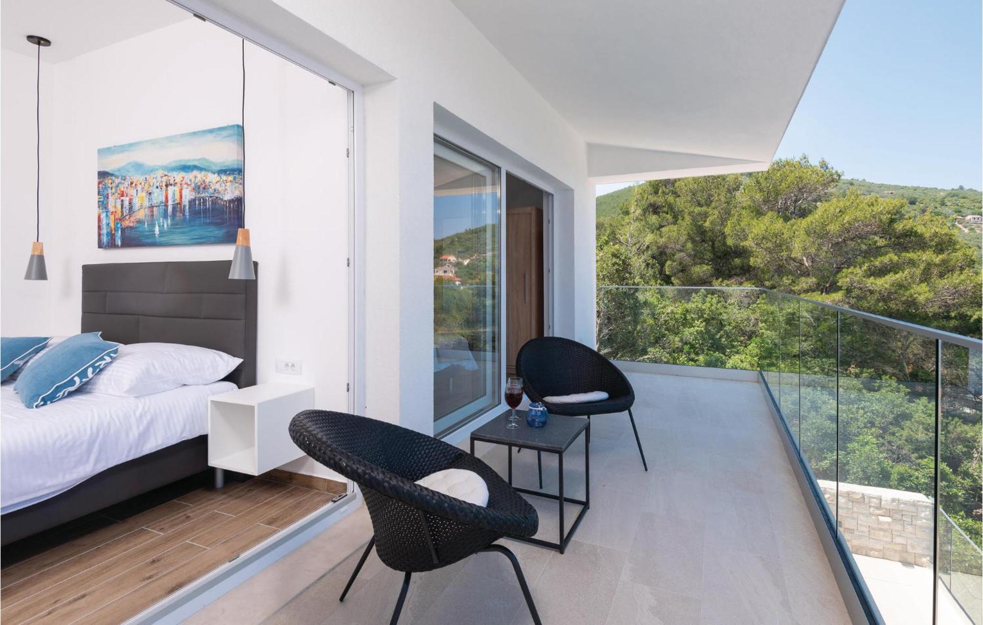 Cozy Home In Prigradica With Wifi Exterior photo