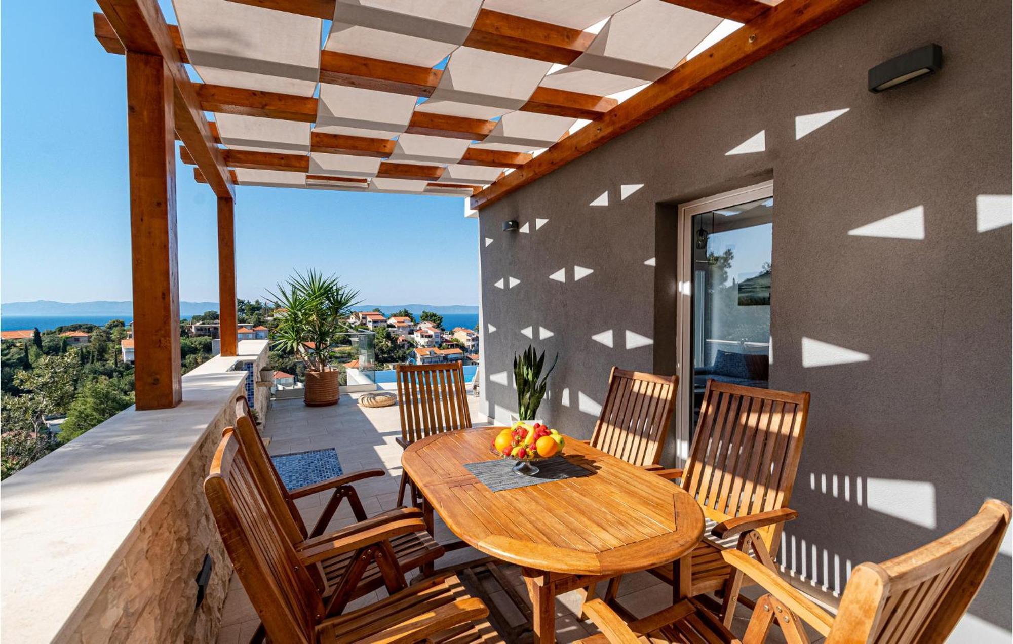Cozy Home In Prigradica With Wifi Exterior photo
