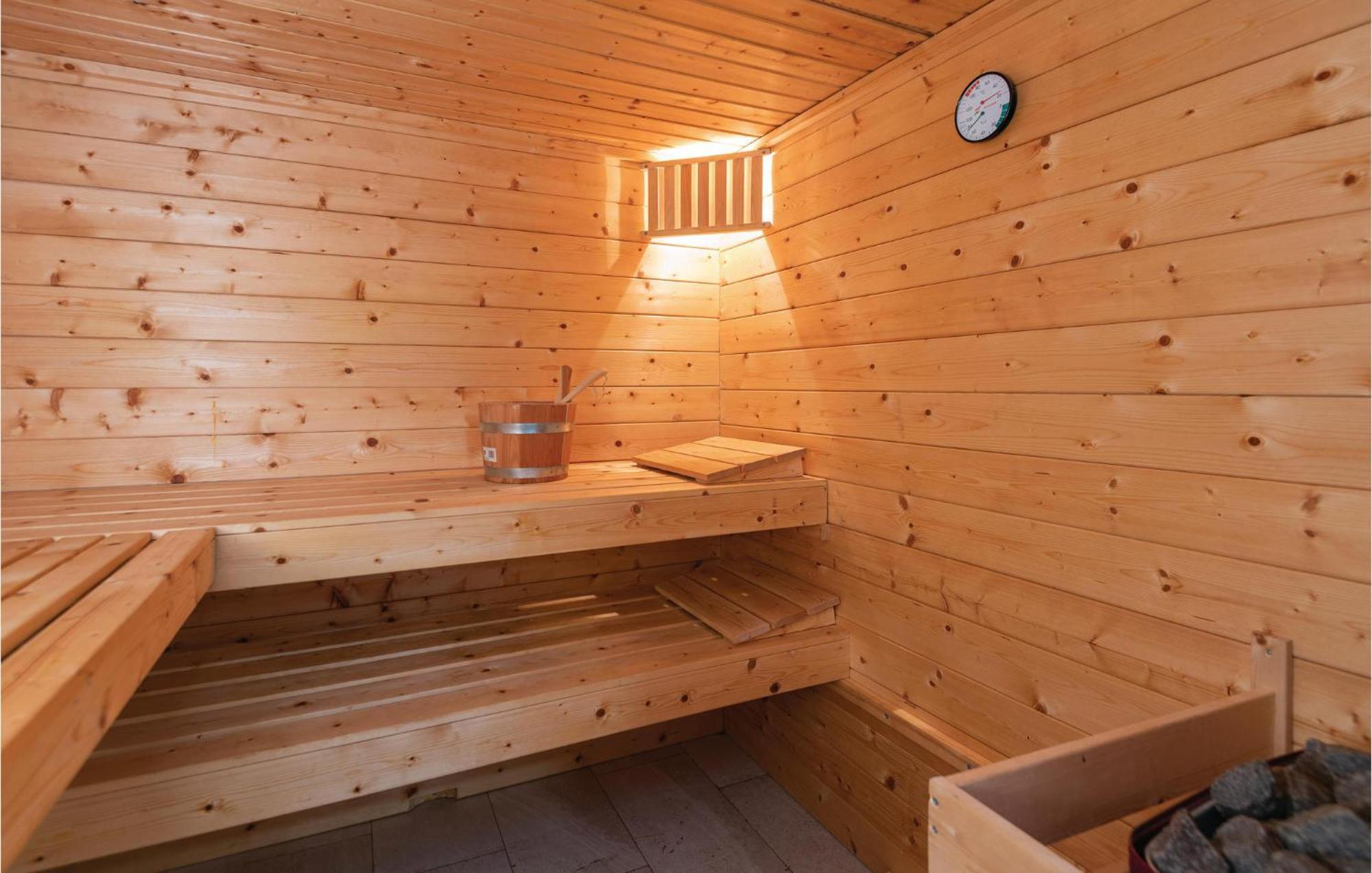 Cozy Home In Prigradica With Wifi Exterior photo